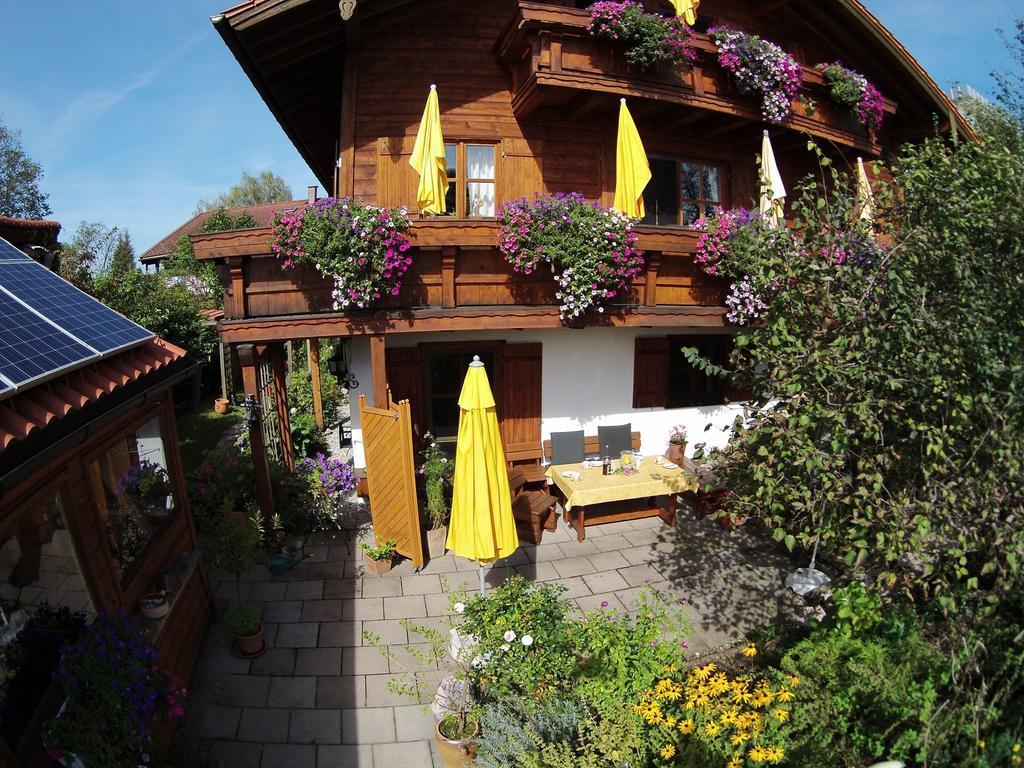 Chiemsee-Ferienwohnungen Траунщайн Стая снимка